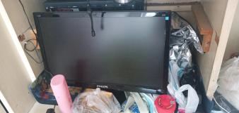 台式组装电脑，特价处理。300拿走